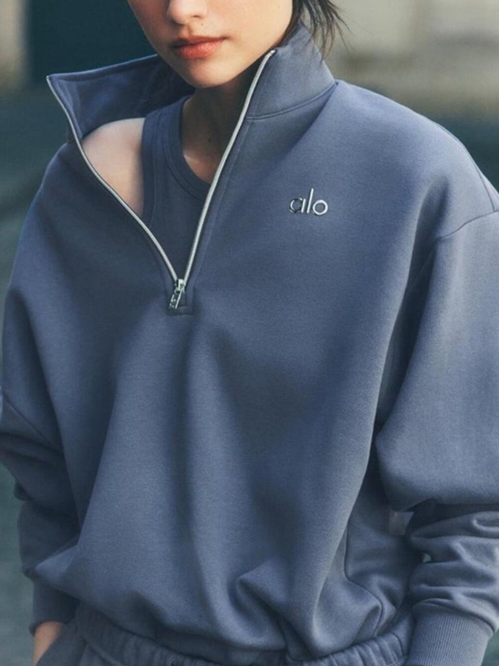 Alo Accolade 1/4 Zip Pullover - Picture 2 of 4